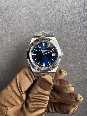 Vacheron Constantine Overseas in Dubai